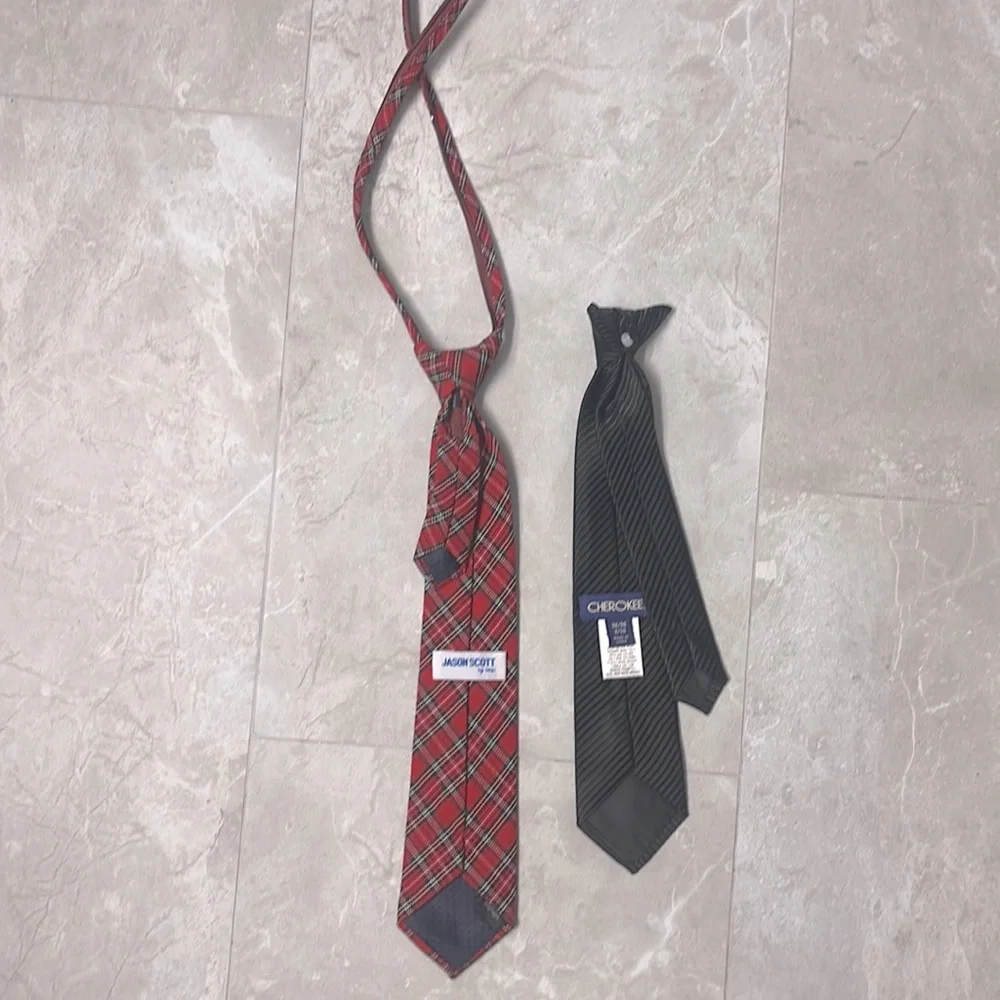 Kids tie bundle perfect for pre-school events & parties, classic looks, like new